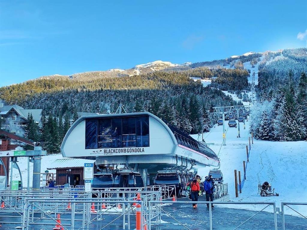 Powderhorn By Whistler Blackcomb Vacation Rentals Exterior photo