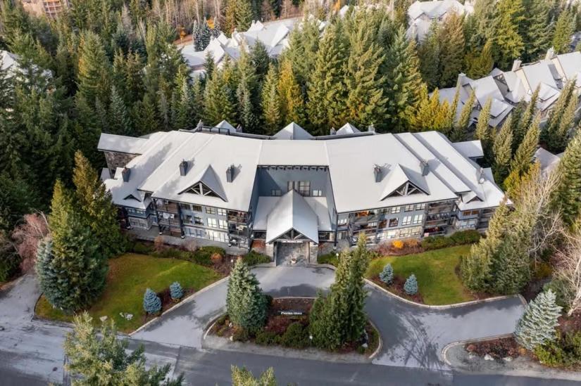 Powderhorn By Whistler Blackcomb Vacation Rentals Exterior photo