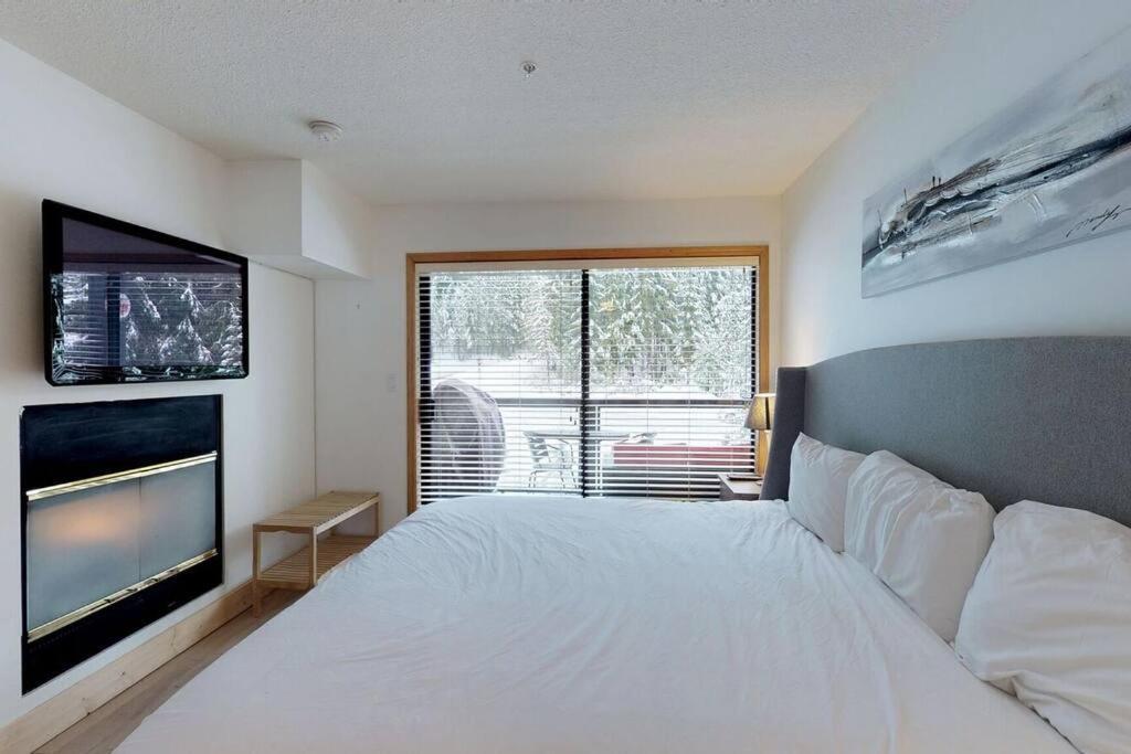 Powderhorn By Whistler Blackcomb Vacation Rentals Exterior photo